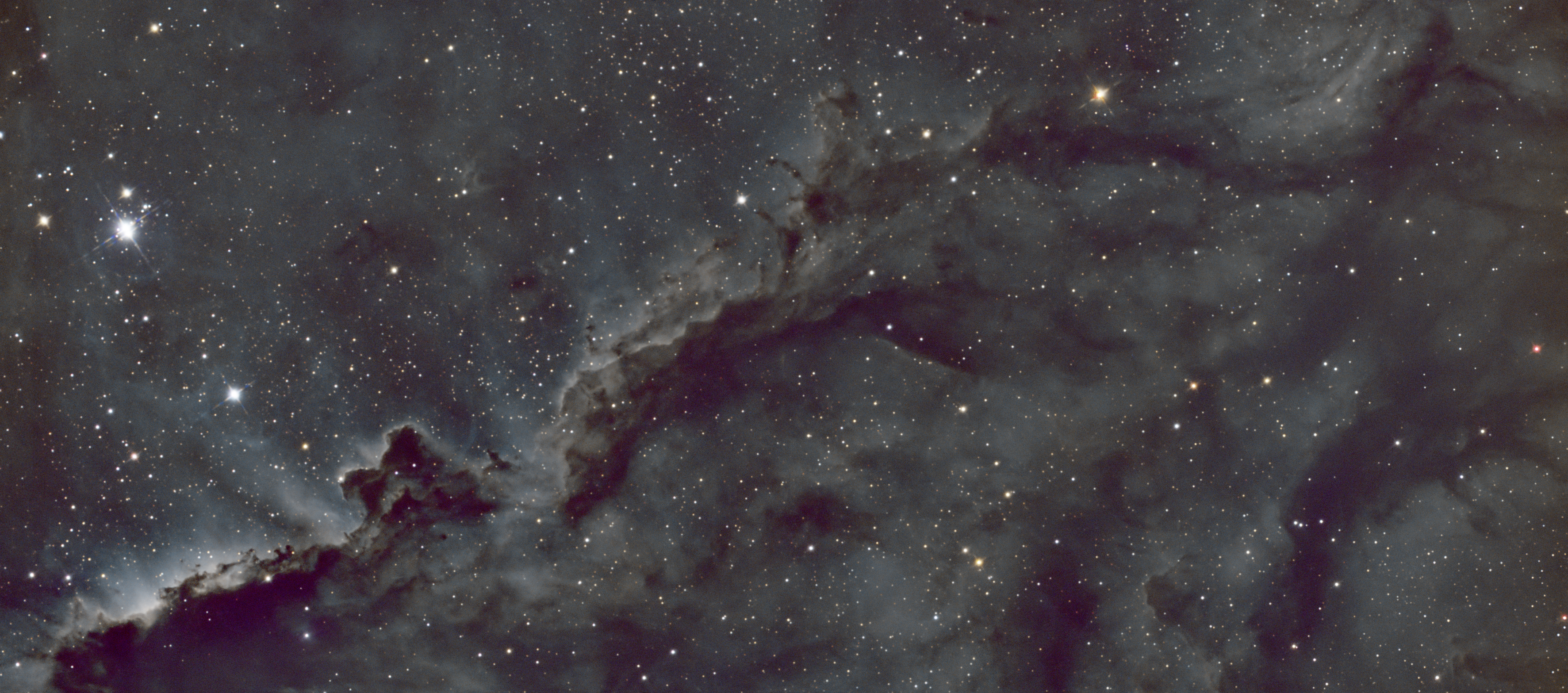 Fighting Dragons of Ara NGC 6188